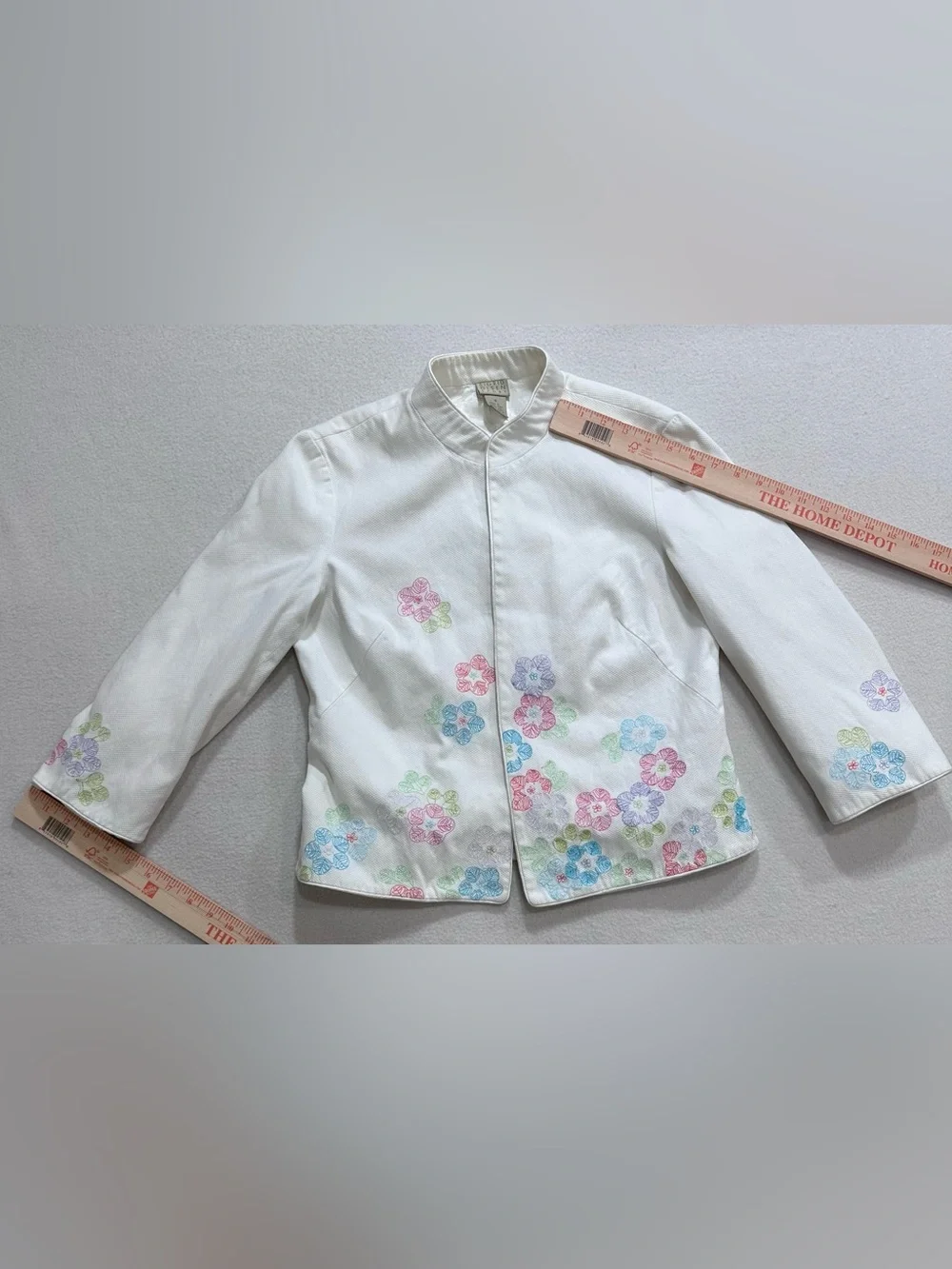 Sigrid Olsen White Jacket with Pastel Floral Embroidery - Picture 7 of 16